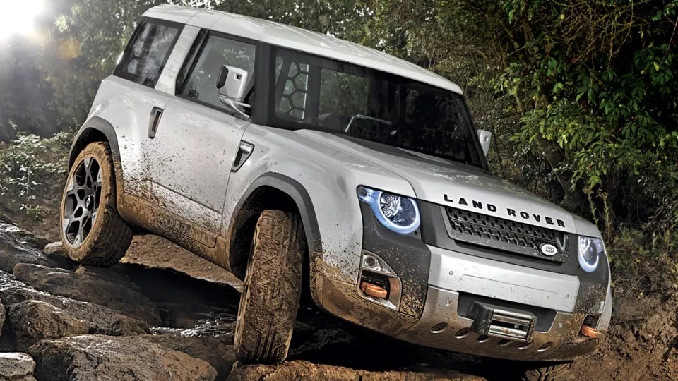 LR Defender.