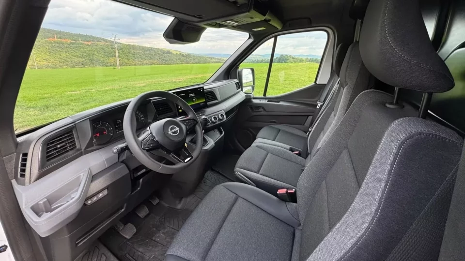 Nissan Interstar 2.0 dCi 150 L3 H2