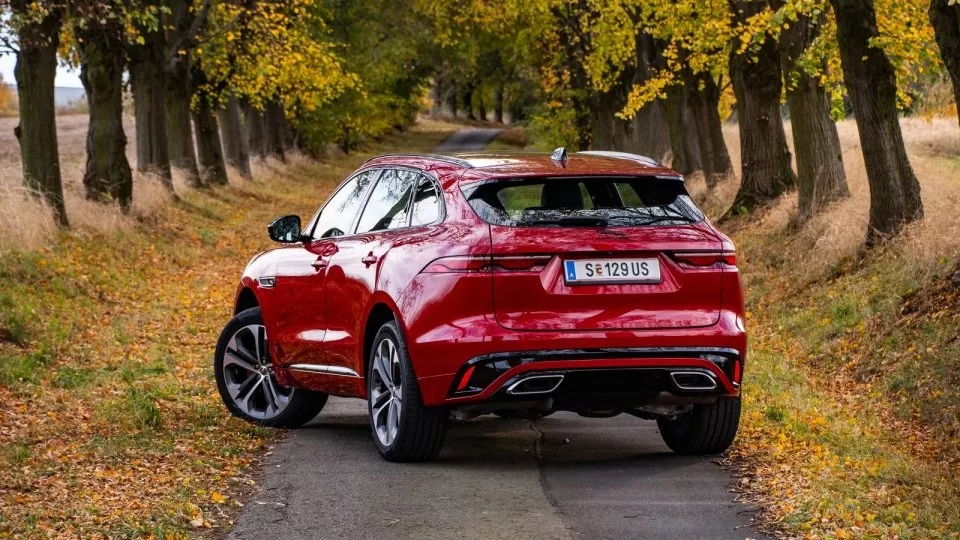 Jaguar F-Pace D300 2023