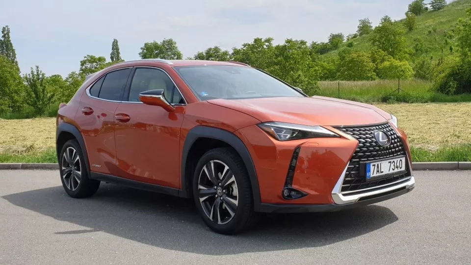 Lexus UX 250h Luxury