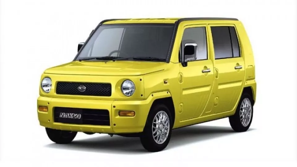 Daihatsu Naked