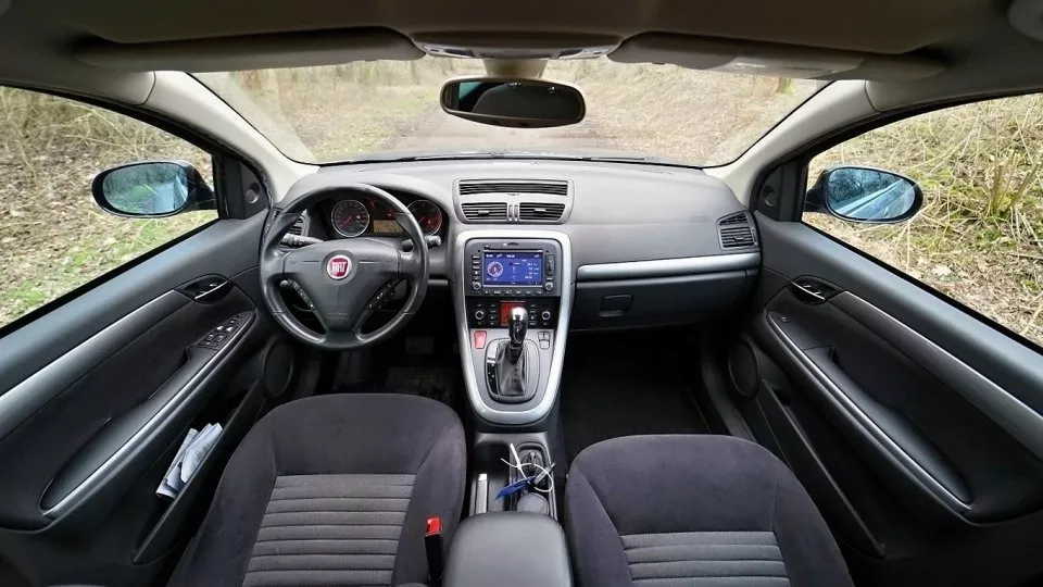 Fiat Croma 1.9 JTD Dynamic (2010)