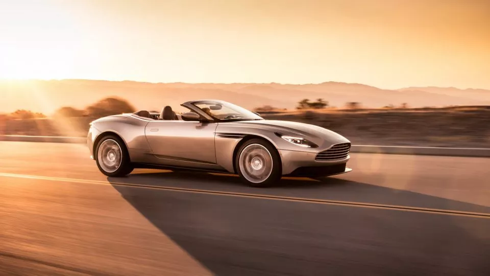 Aston Martin DB11 Volante chce být nejkrásnějším r