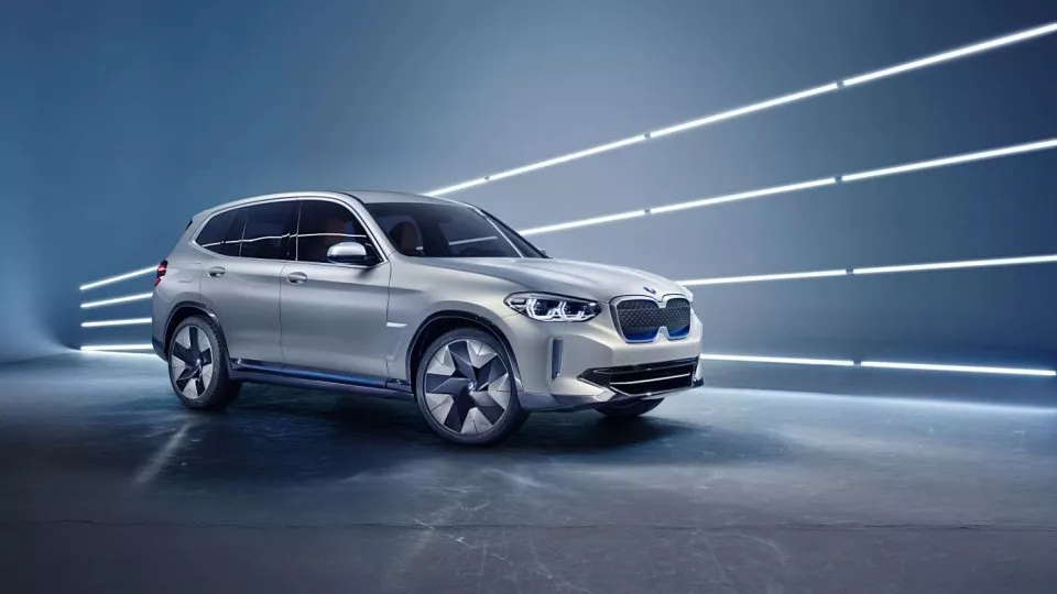 BMW Concept iX3