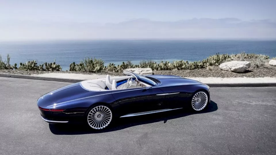 Mercedes-Maybach 6 v provedení kabriolet vypadá ja