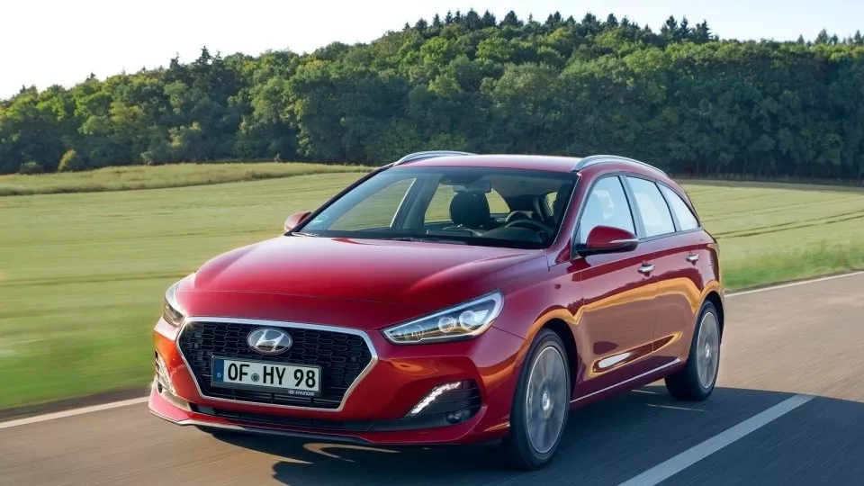 6. Hyundai i30 (692 ks)