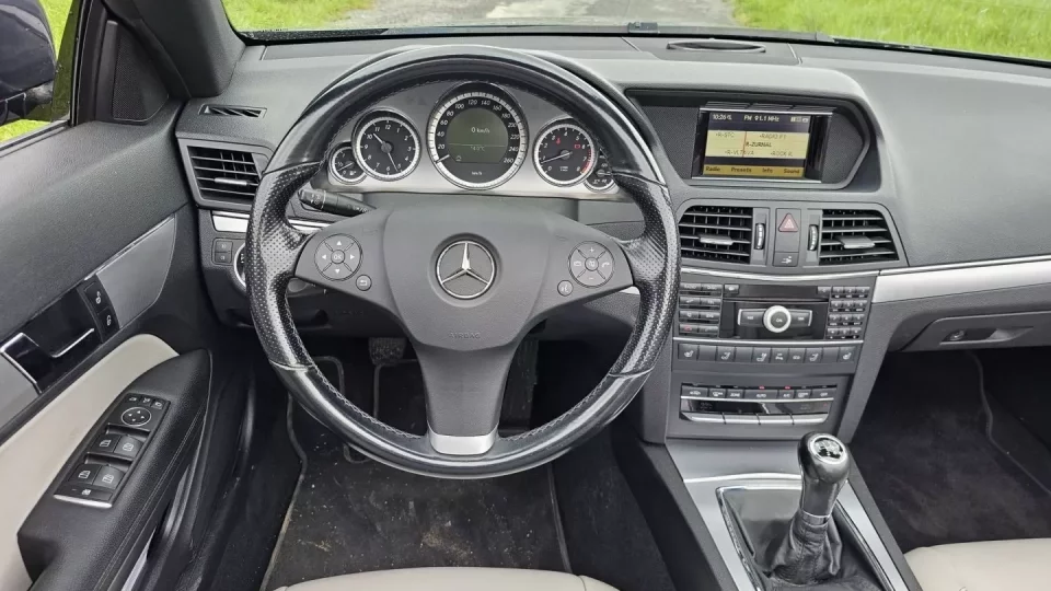 Mercedes-Benz E 200 kabriolet (2010)