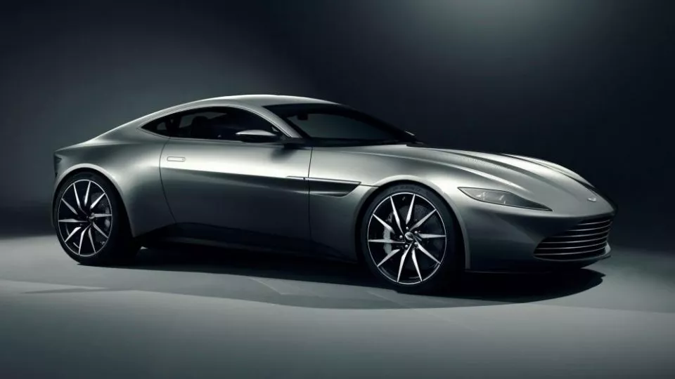 Aston Martin DB10