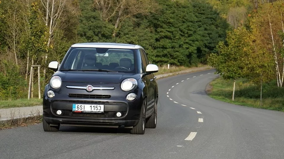 Fiat 500L (rok 2016)