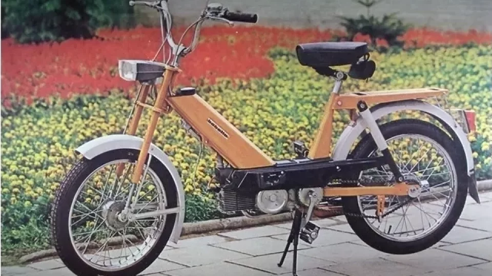 Jawa Babetta 207/100 na dobovém prospektu