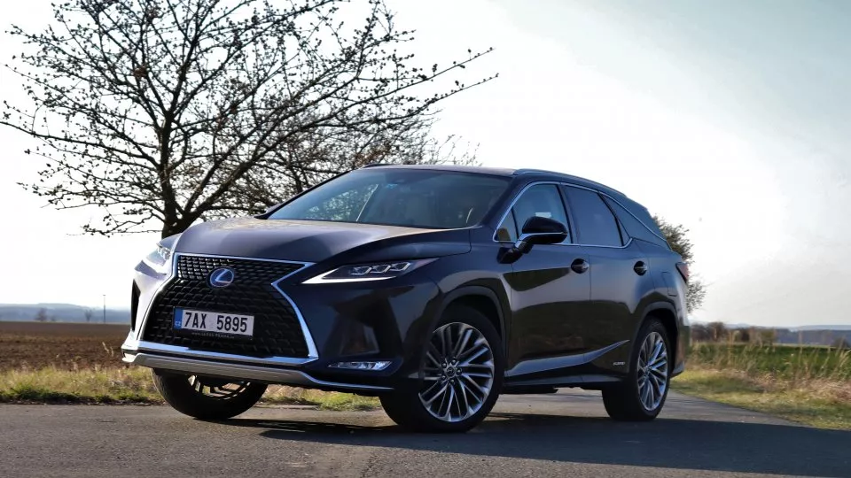 Lexus RX 450h vs. RX 450h L