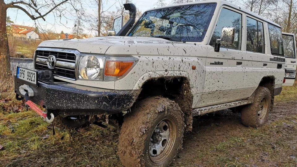 Toyota Land Cruiser 70