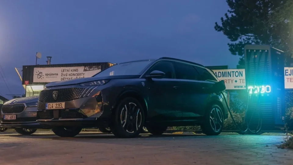 Peugeot 5008