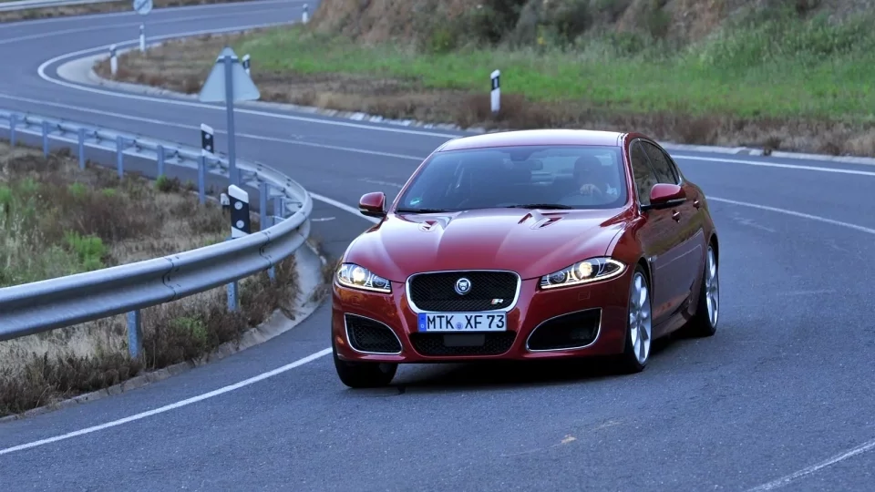 Jaguar XFR