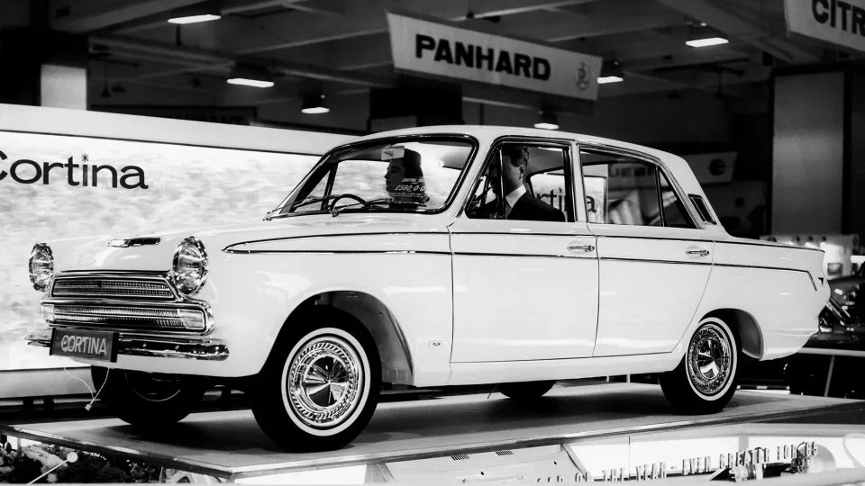 Ford Cortina