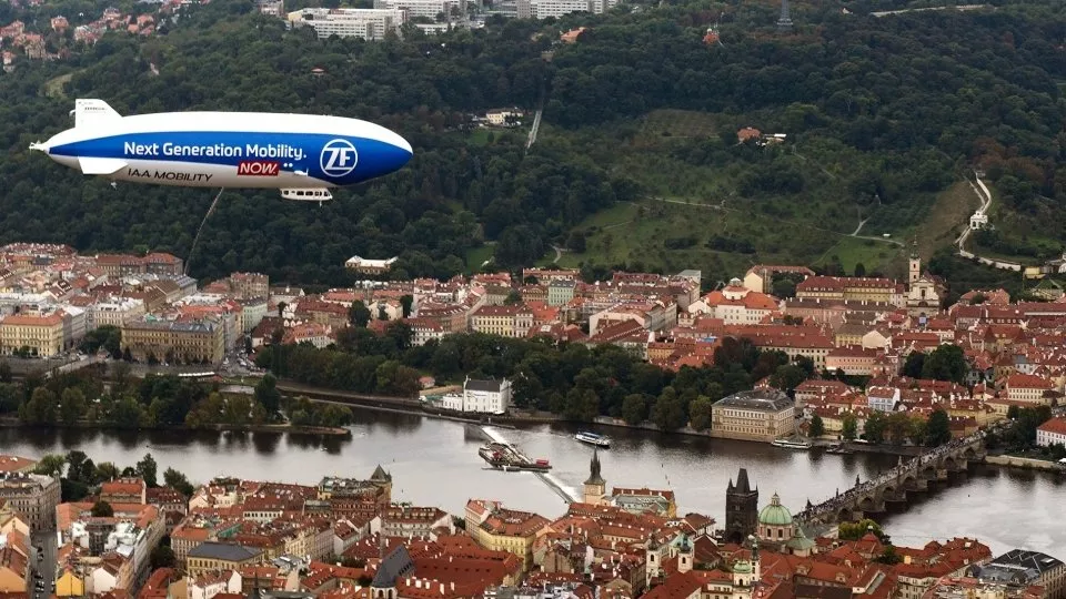 vzducholoď Zeppelin ZF