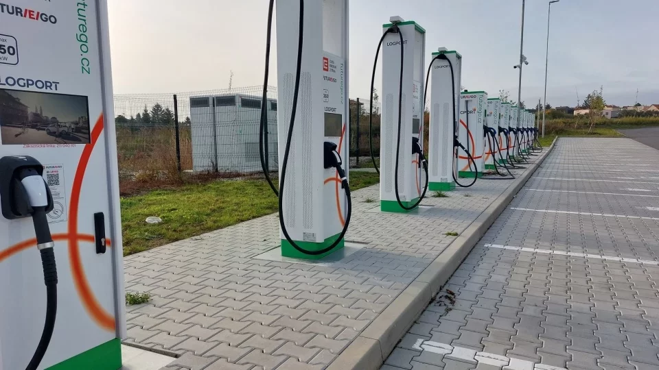 Dobíjení elektromobilu