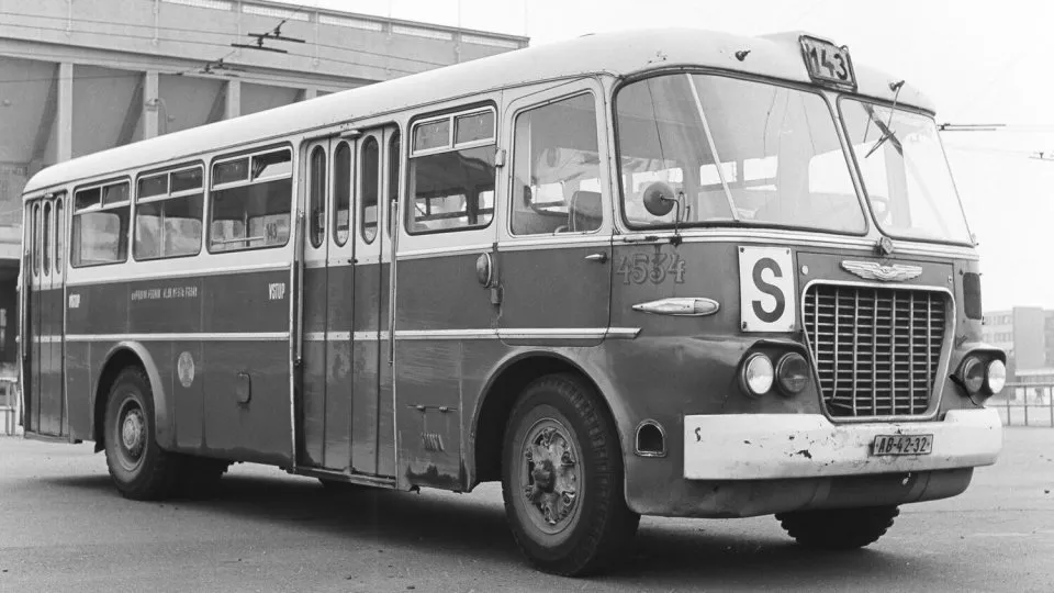 Ikarus 620