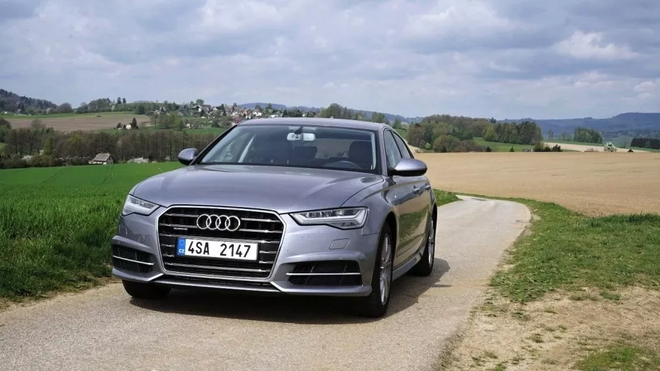 Audi A6 sedan (2017)