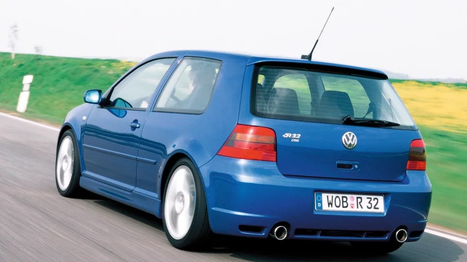 Volkswagen Golf R32
