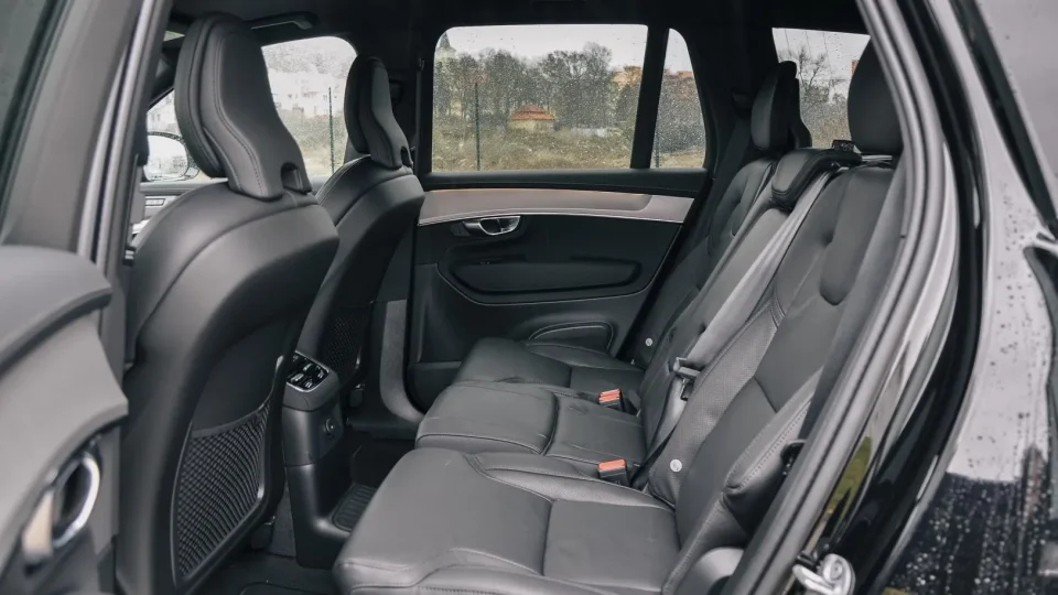 Volvo XC90 T8 Black Edition