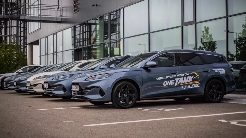 BYD Seal 6 DM-i Touring