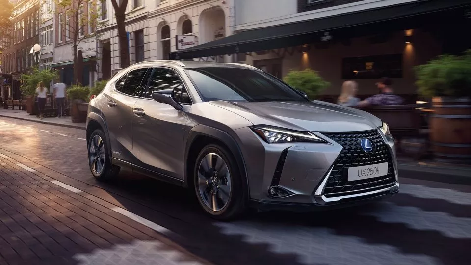 Lexus UX