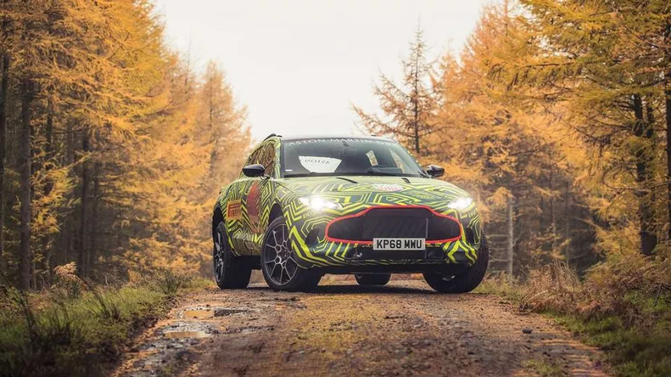 Aston Martin DBX