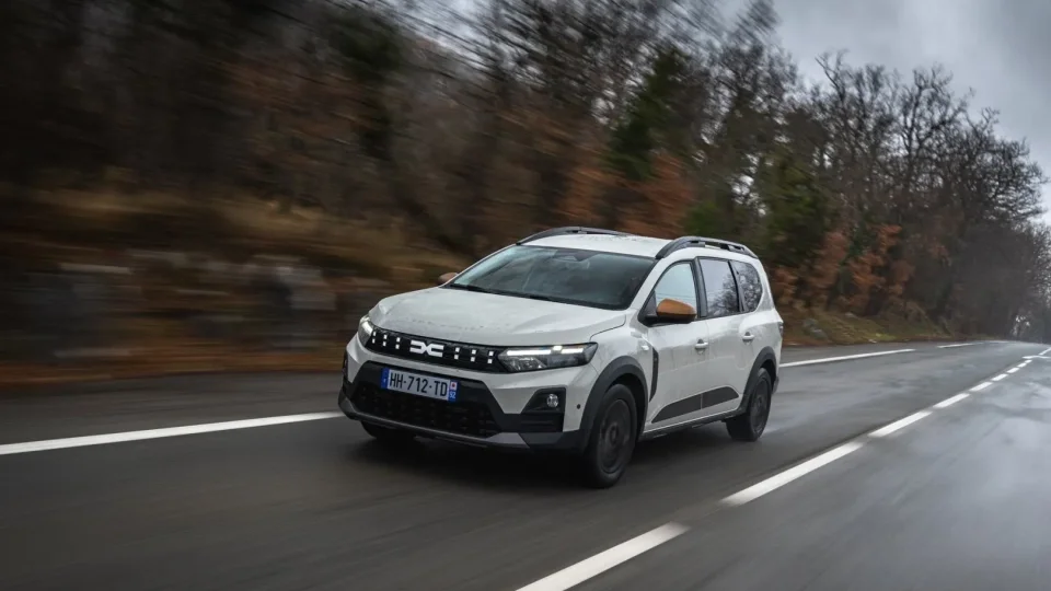 Dacia Jogger hybrid 155