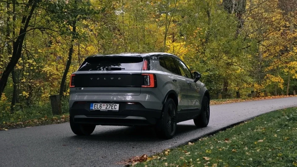 Volvo EX30 Cross Country