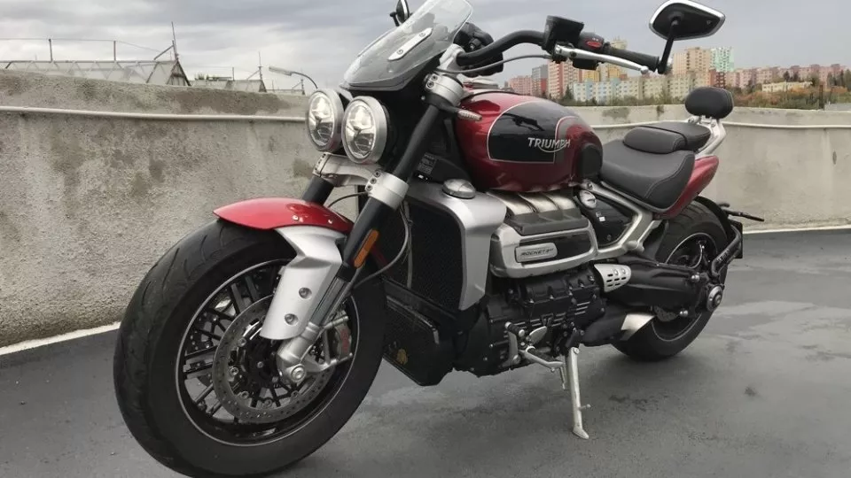 Triumph Rocket GT3