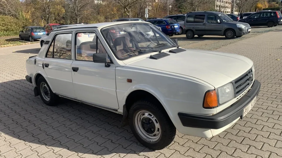 Škoda 125 L