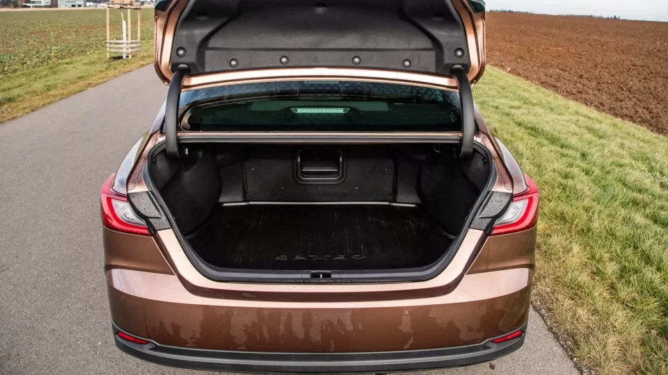 Test Toyota Camry 2024