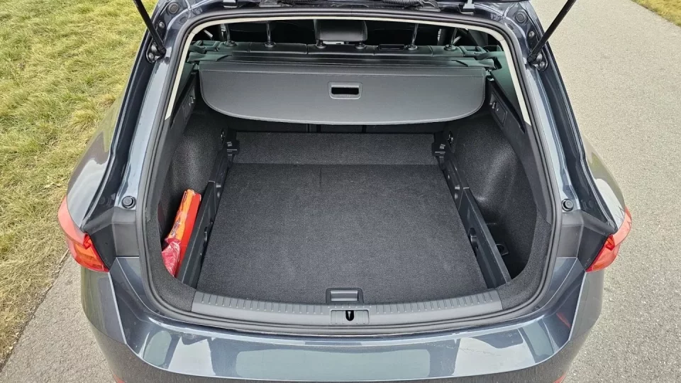 Seat Leon Sportstourer 1.5 eTSI Vamos FR