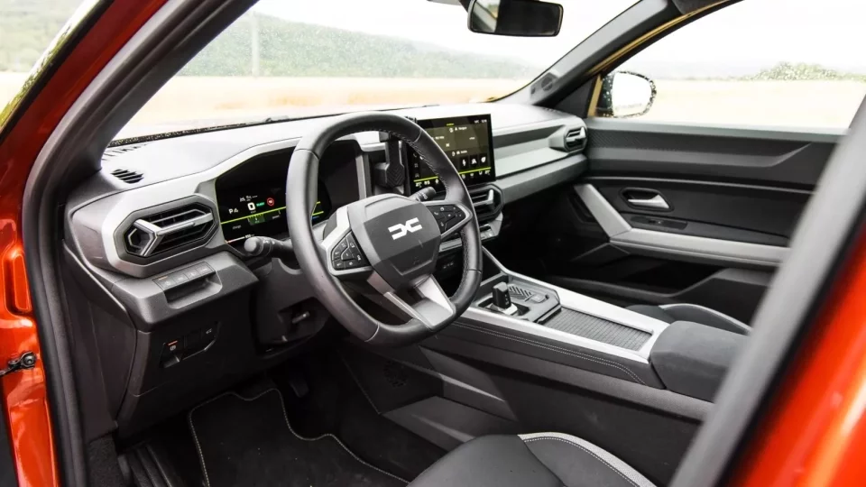 Dacia Bigster hybrid 155