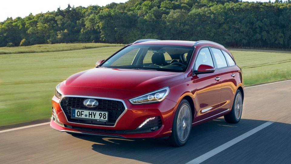 6. Hyundai i30 (692 ks)