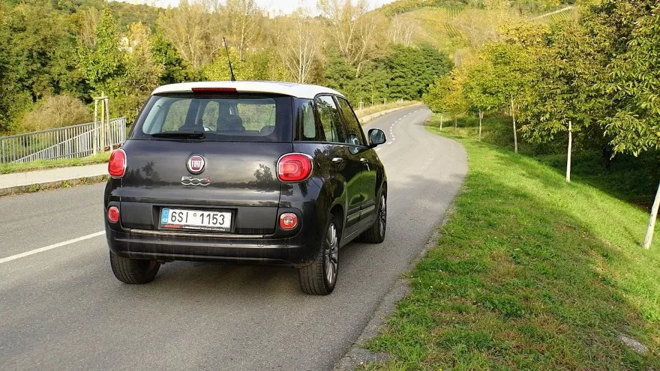 Fiat 500L (rok 2016)