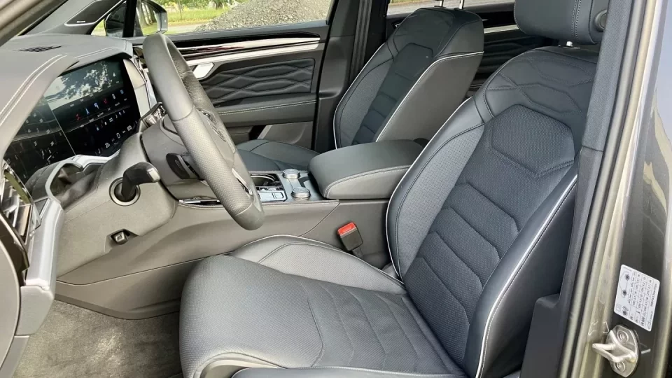 VW Touareg 3.0 TDI R-Line