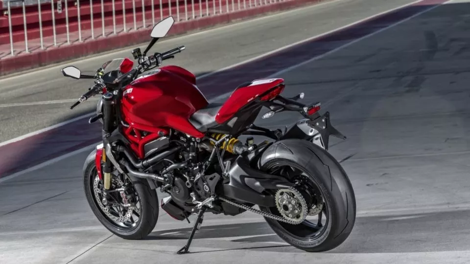 Ducati Monster 1200R.