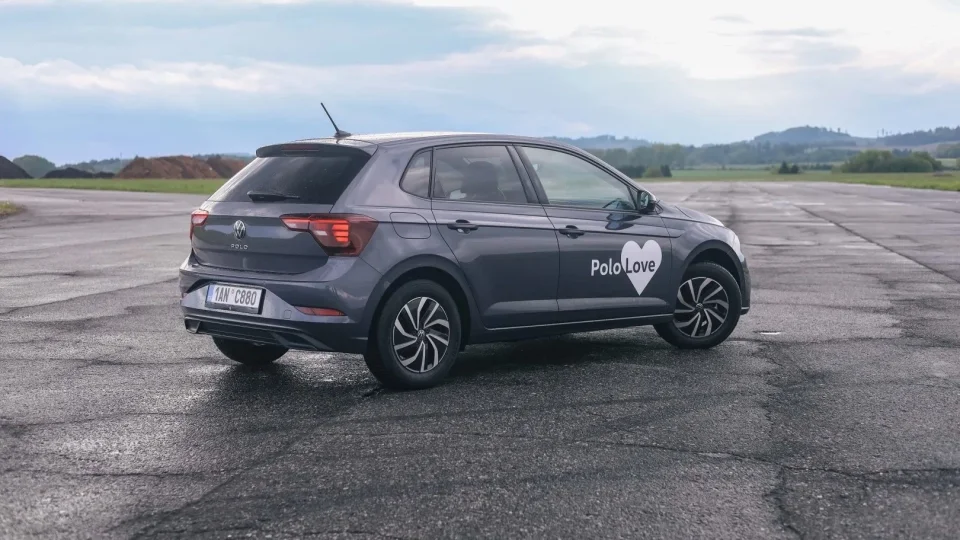Volkswagen Polo Love