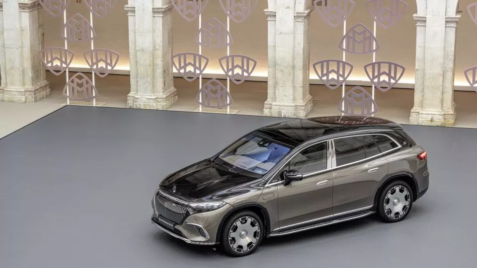 Mercedes-Maybach EQS