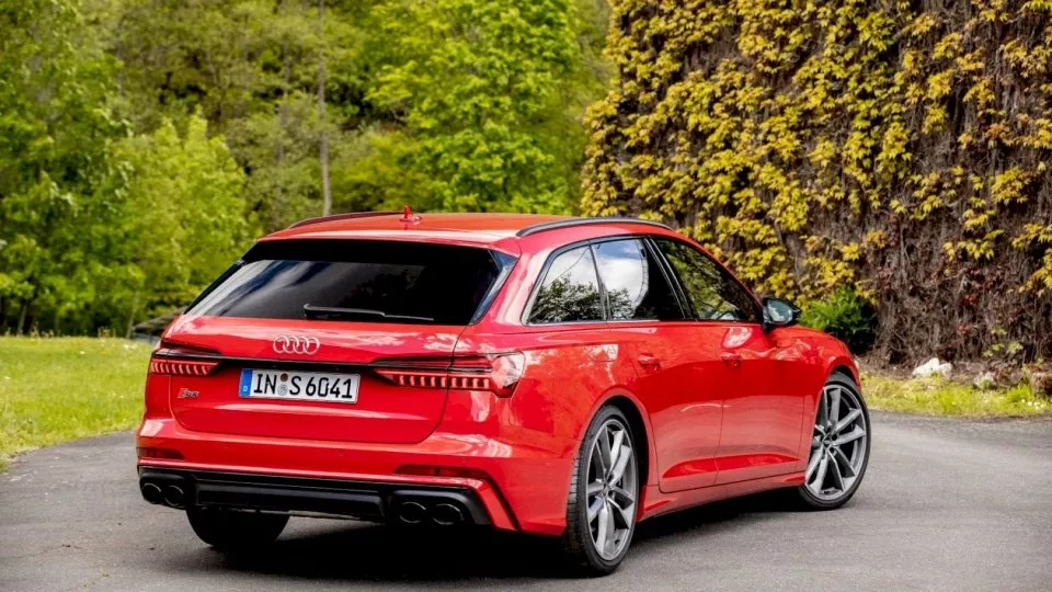 Audi S6 Avant TDI