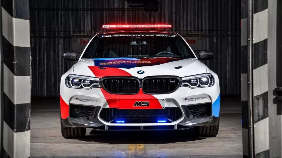 BMW M5 Safety Car 5