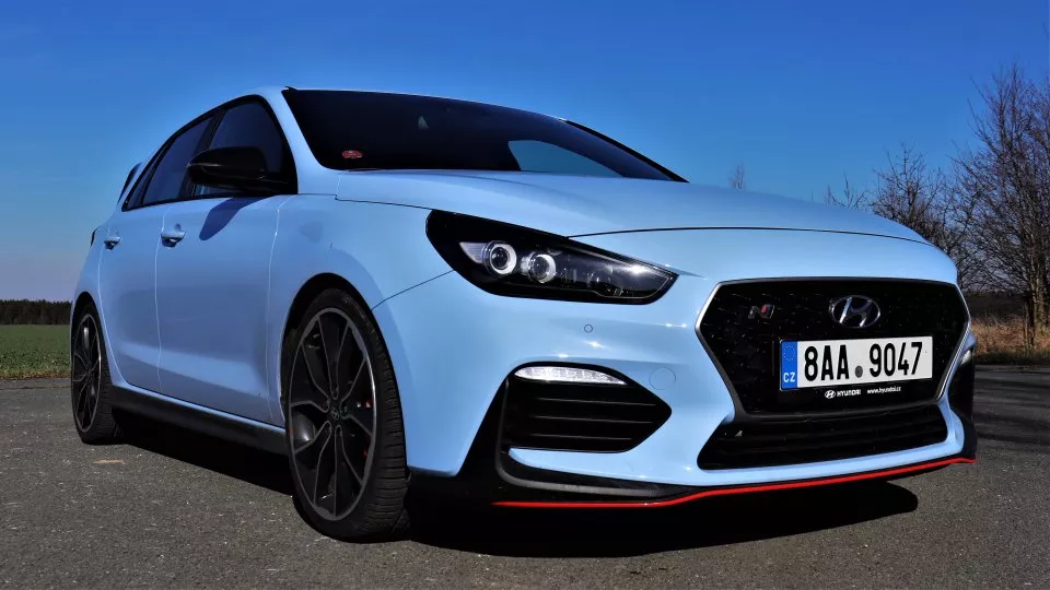 Peugeot 308 GTi vs. Hyundai i30 N