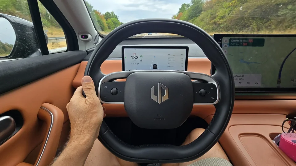 Leapmotor C10 Hybrid EV