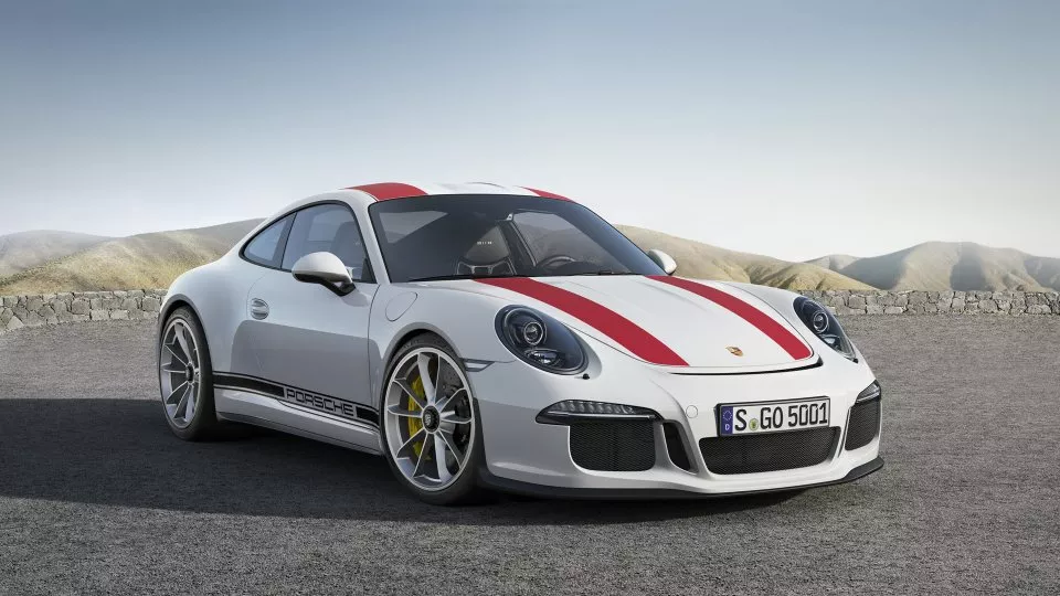 Exkluzivní Porsche 911 R často končí v garážích sb