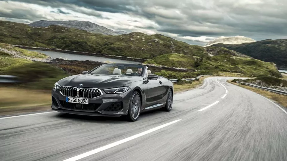 BMW řady 8 Cabrio