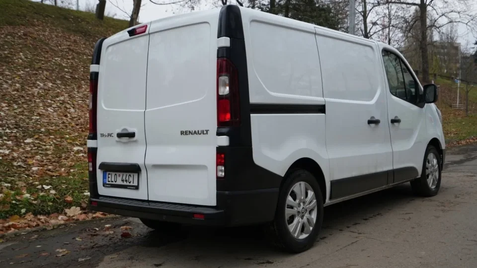 Prohlédněte si galerii Renault Trafic E-Tech