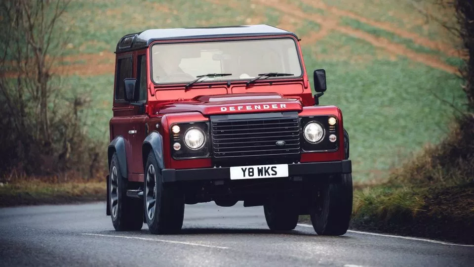 Land Rover Defender