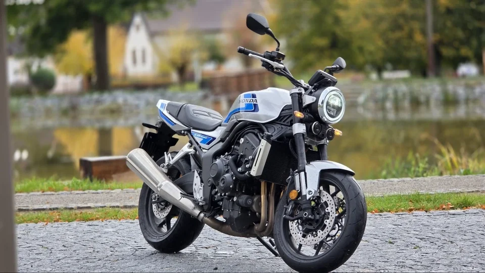 Honda CB1000F